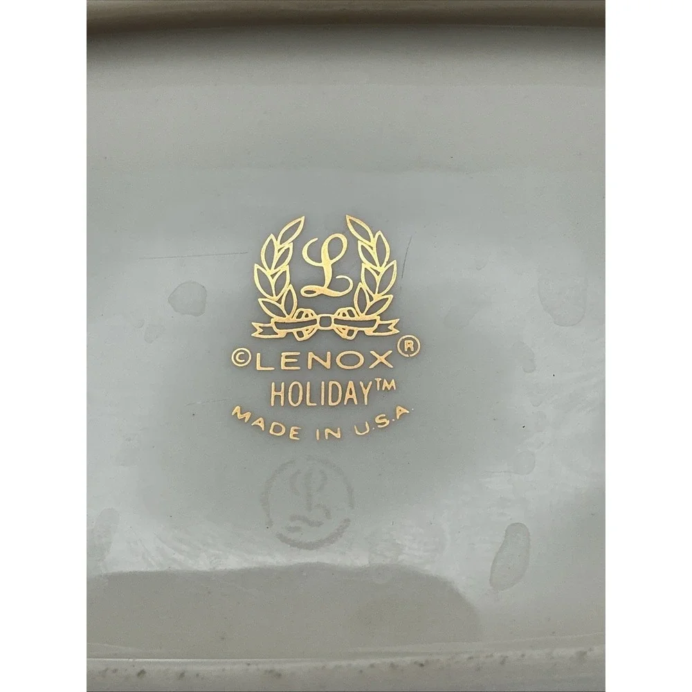 Beautiful Lenox Holiday‎ Dimension Holly Leaf Candy Dish Christmas 8.5